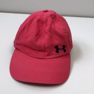 Under amour, hot pink womens hat, with adjustable sizing.